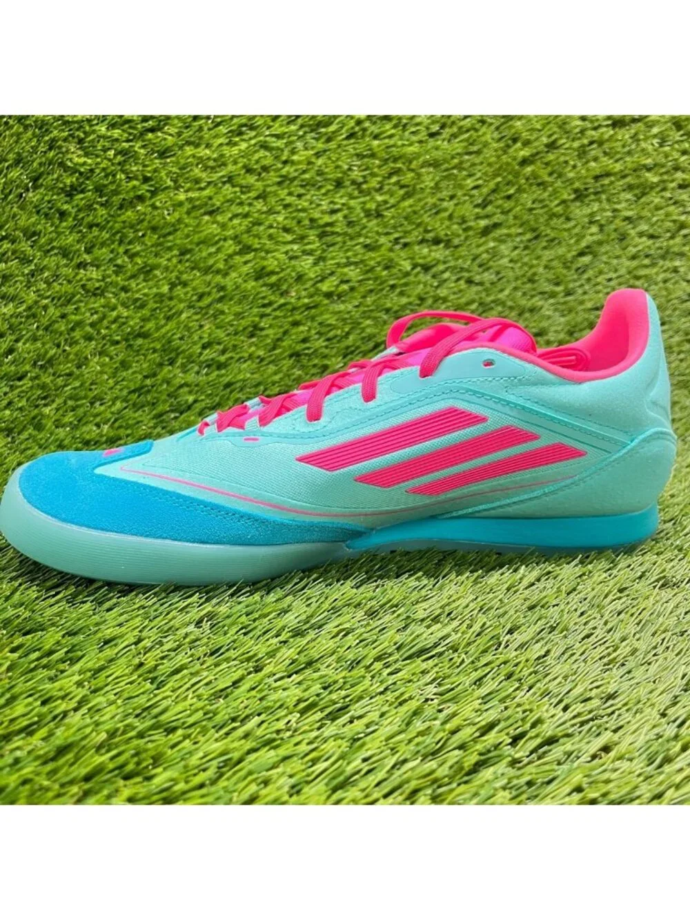 Adidas F50 Freestyle Indoor Messi Mens Size 10 Womens 11 Blue Pink Shoes Sneaker